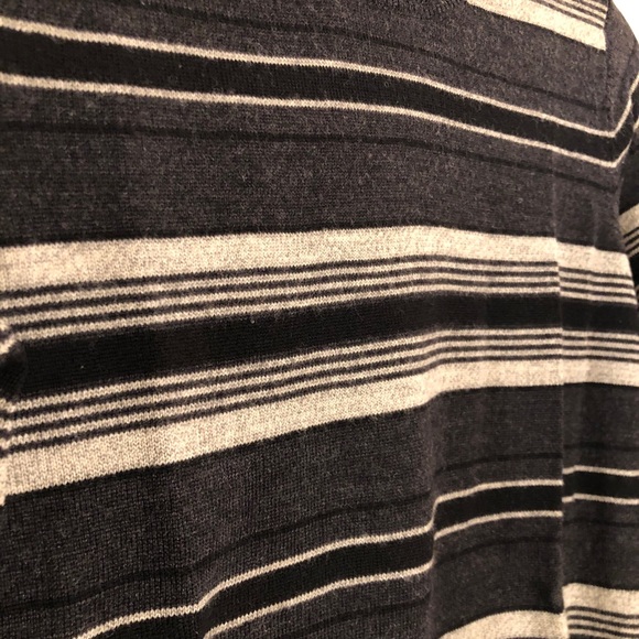 Banana Republic 100% Wool Striped Sweater - Picture 4 of 4